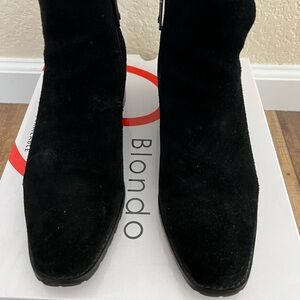 Blondo Women's Black Suede Boots